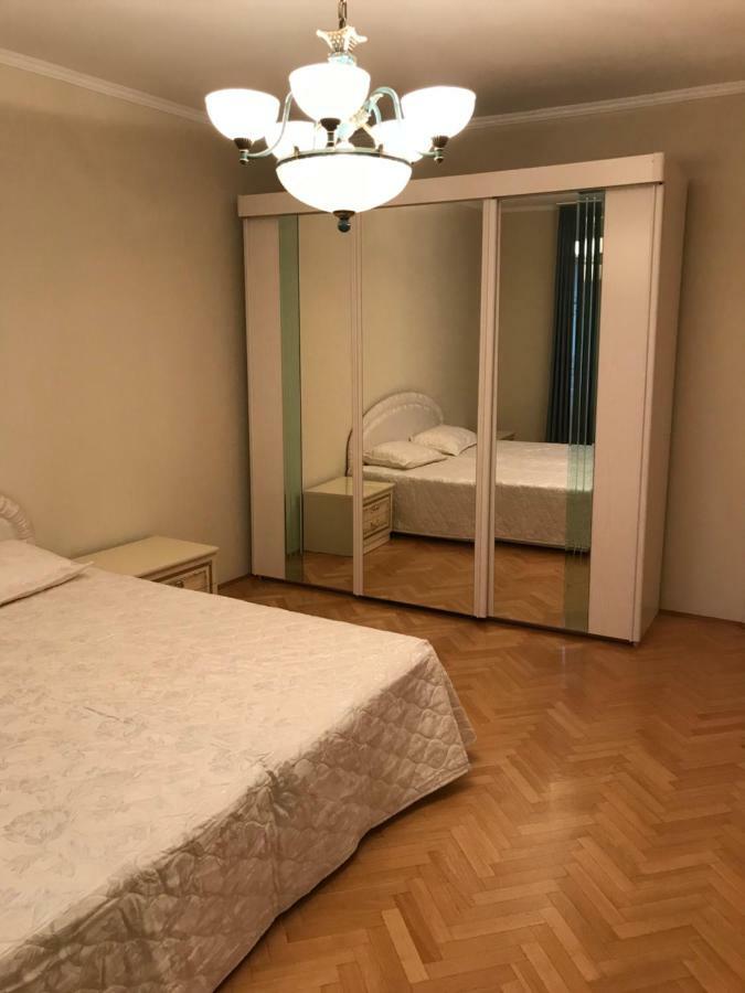 Gabor Pal 1 Apartman 2 Szoba Dunafoldvar المظهر الخارجي الصورة
