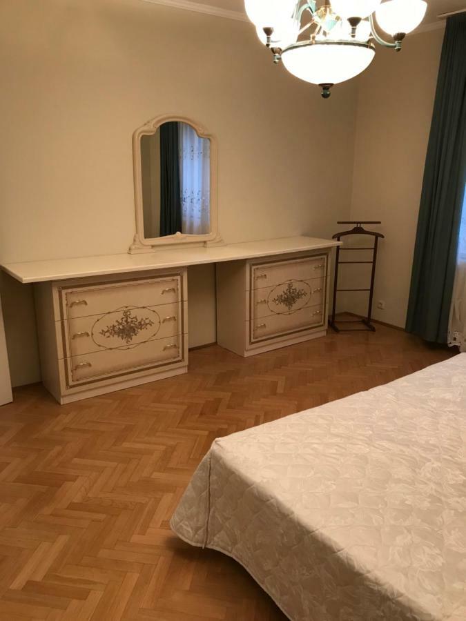 Gabor Pal 1 Apartman 2 Szoba Dunafoldvar المظهر الخارجي الصورة
